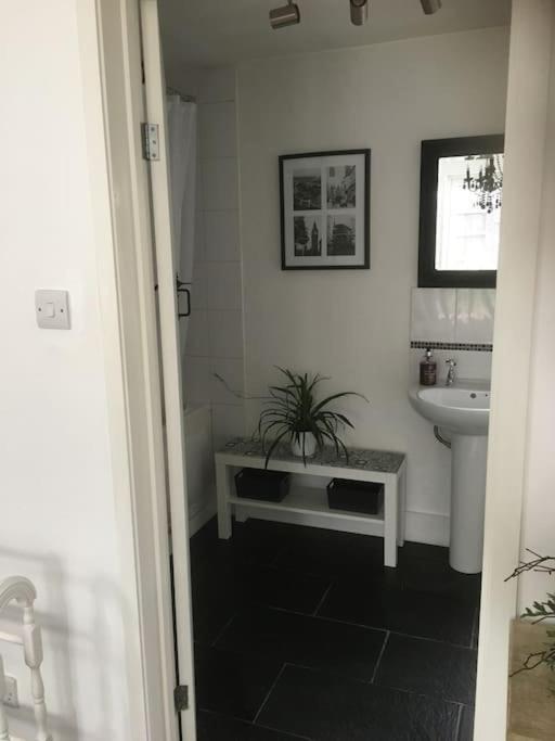 Herb Garden Bungalow Villa Nazeing Dış mekan fotoğraf