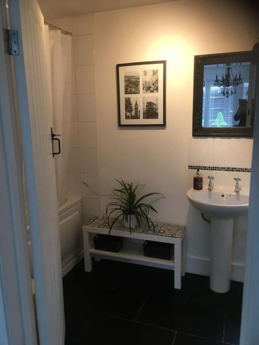 Herb Garden Bungalow Villa Nazeing Dış mekan fotoğraf