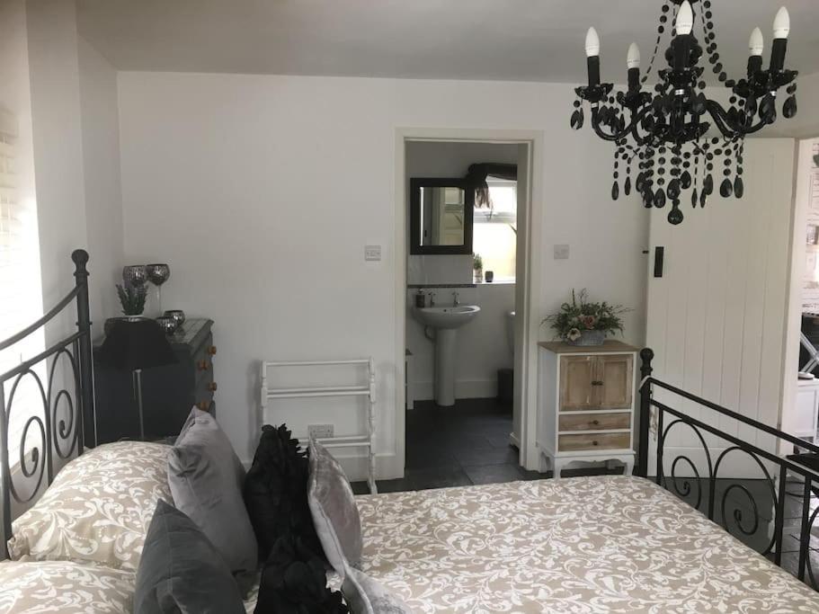 Herb Garden Bungalow Villa Nazeing Dış mekan fotoğraf