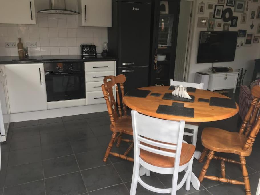 Herb Garden Bungalow Villa Nazeing Dış mekan fotoğraf